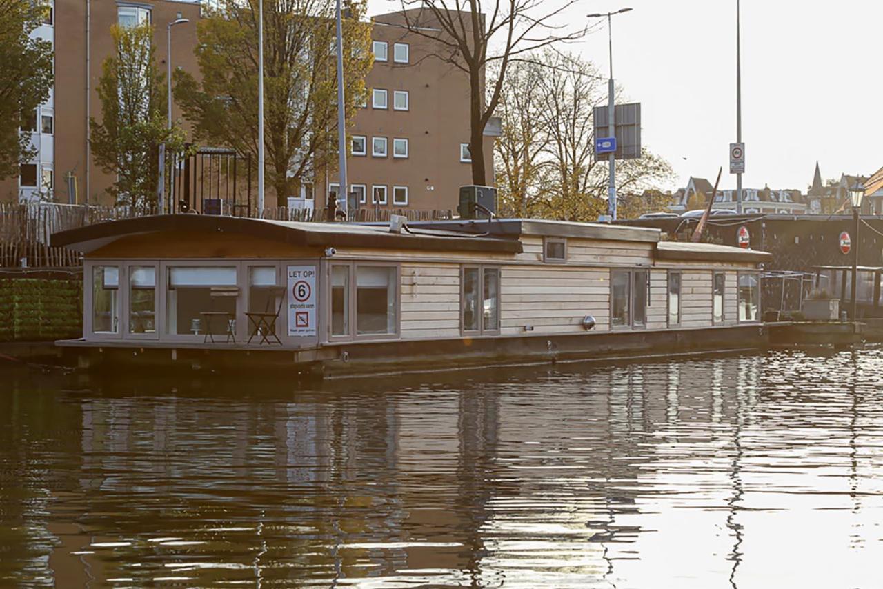 Houseboat Next To Amstel Bed & Breakfast Amsterdam Eksteriør bilde